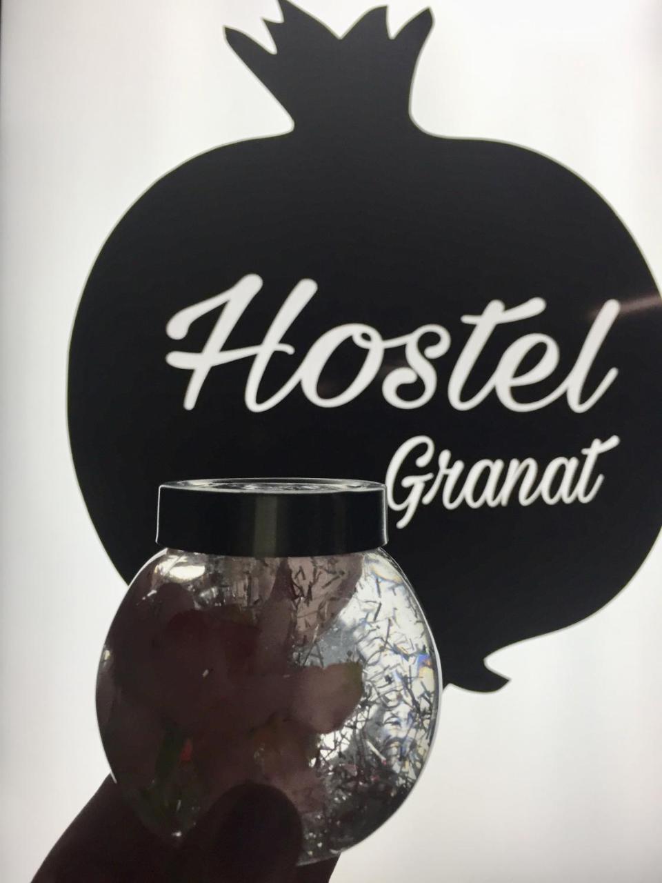 Hostel -Hotel Granat Rivne City Ngoại thất bức ảnh