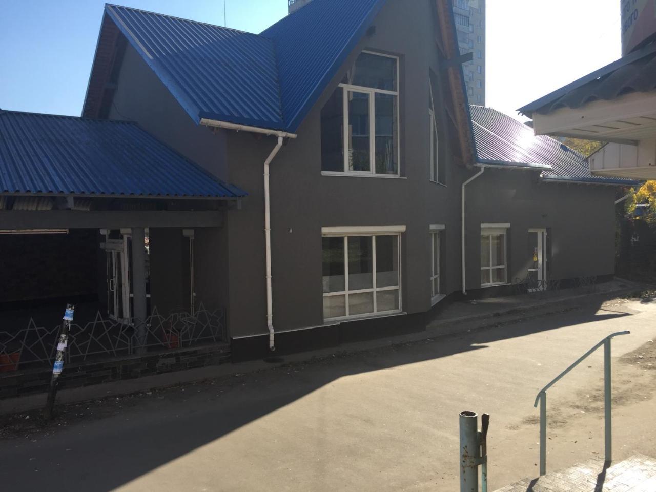 Hostel -Hotel Granat Rivne City Ngoại thất bức ảnh
