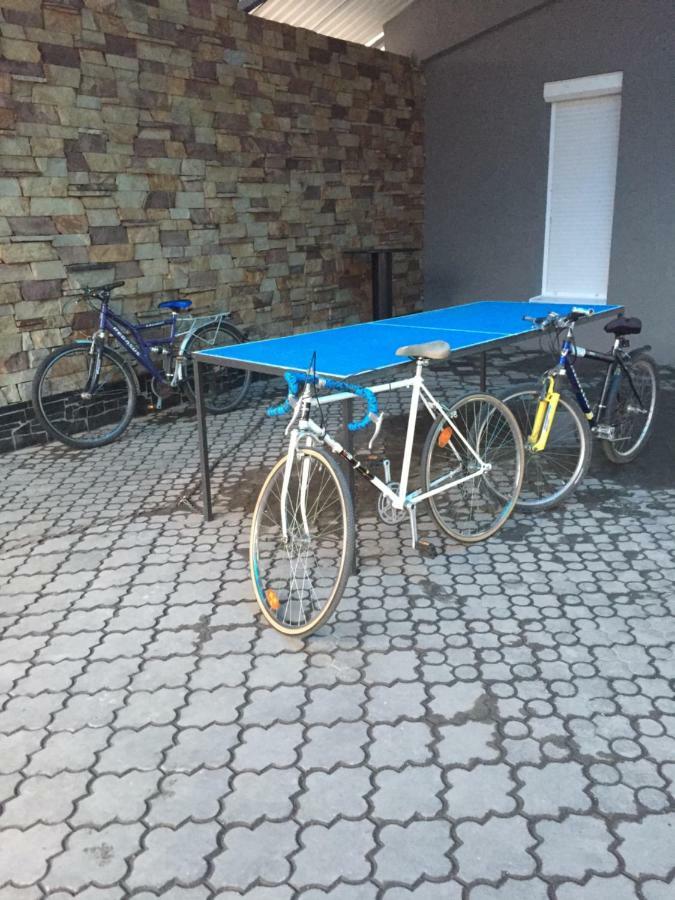 Hostel -Hotel Granat Rivne City Ngoại thất bức ảnh